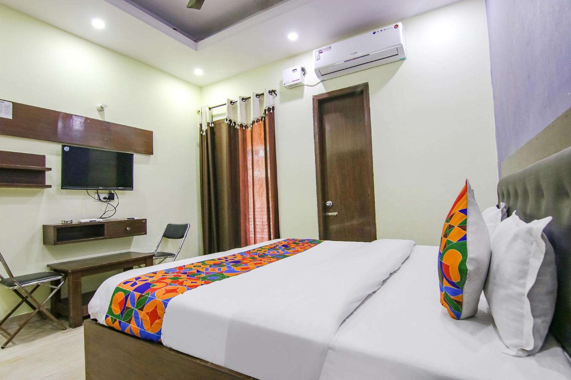Fabexpress Kohinoor City Chandīgarh Extérieur photo